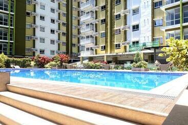 Апарт-отель Pool View Studio In Mesaverte With Free Pool & Netflix