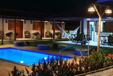 פנסיון Belladora Pousada