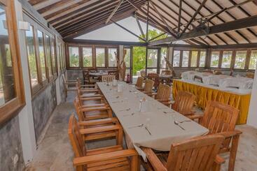 膳宿费 Premier Beach