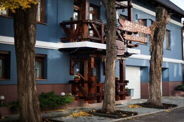 هتل Art Rustic Boutique