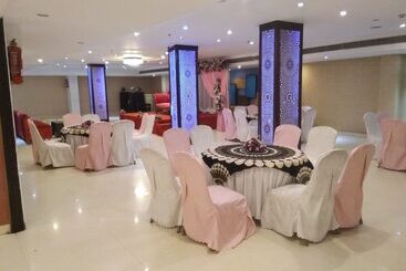 فندق Rajshree & Spa