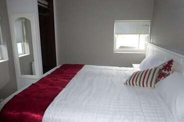 בית מלון כפרי Ryan S