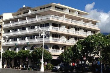 בית מלון כפרי Tiare Tahiti