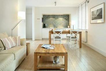 דירות לתיירים Midisud Apartment