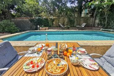 צימר Rougetomette