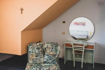 شقة فندقية Agriturismo Monte Della Dea