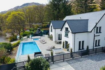 Апарт-отель Ardlui Retreat   Villa & Lodges