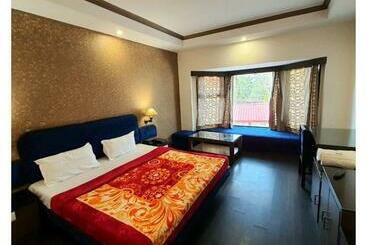 בית מלון כפרי Drive Inn Dhanaulti