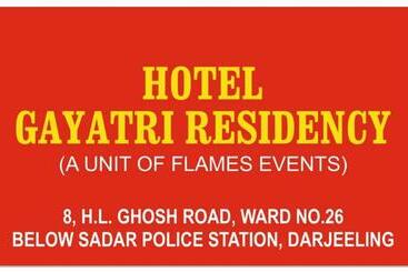 בית מלון כפרי Oyo 87678 Gayatri Residency