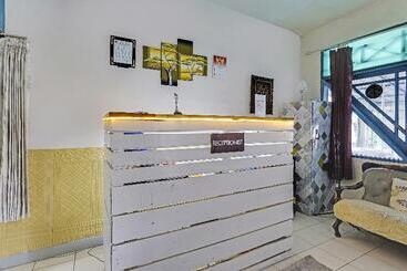 בית מלון כפרי Spot On 91108 Sare Ngebluk Residence