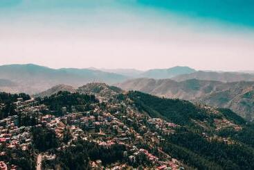 فندق Seclude Shimla, Taraview