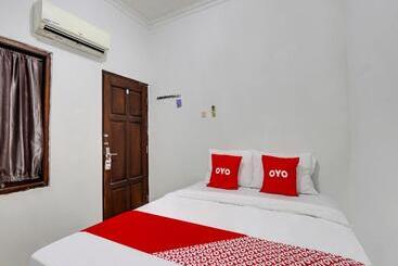 בית מלון כפרי Oyo 91082 Nathania Exclusive