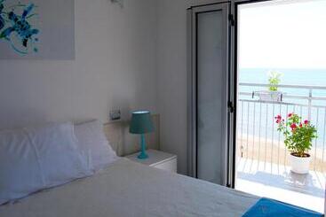 B&b Capo Rizzuto Fronte Mare