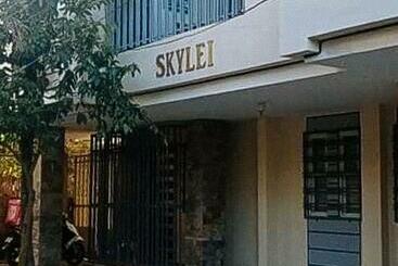 هتل Skyleigh Apartelle By Reddoorz