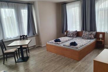 膳宿费 Hofbräu Zur Schönen Aussicht