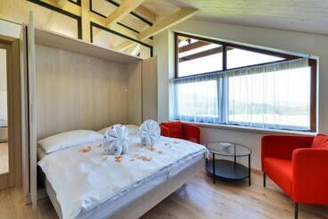 בית מלון כפרי Green Inn