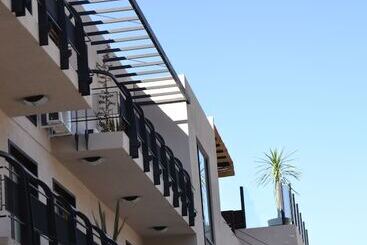 فندق Plaza Paradiso Petit