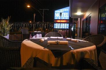 مُتل Rocky Resort Motor Inn