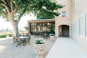 Bed and Breakfast Domaine Perréal Chambres D Hôtes