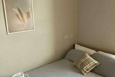 Пансион Bloomfield  At Stayboom