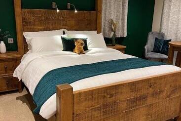 هاستل Bulls Head  Holymoorside