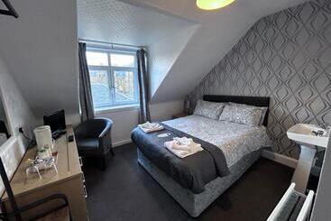 تختخواب و صبحانه Dunarle Guesthouse