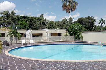 مبيت وإفطار Tacaloa Inn Experience