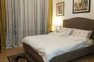 هتل آپارتمان 150 Newport Boulevard Near Naia Terminal 3