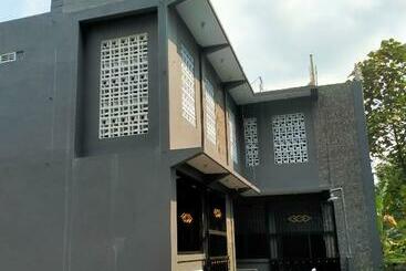 بنسيون Dekaka Homestay 4