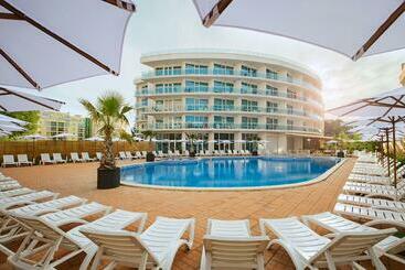 هتل Calypso Apartments