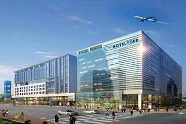 Tour Incheon Airport Hotel & Suites