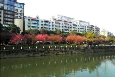 هتل Chengdu Tianfu Pretty