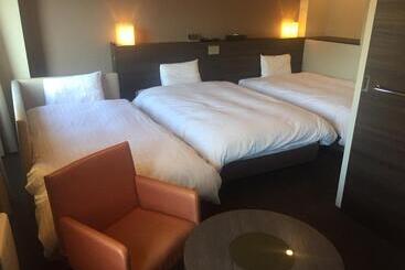 هتل Dormy Inn Nagasaki Shinchichukagai