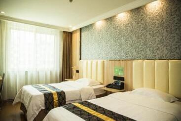Отель Greentree Inn Jinhua Railway Station Express