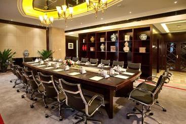 هتل Jinling  Yangzhou