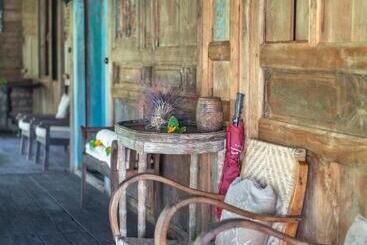 هتل Ratua Private Island Resort