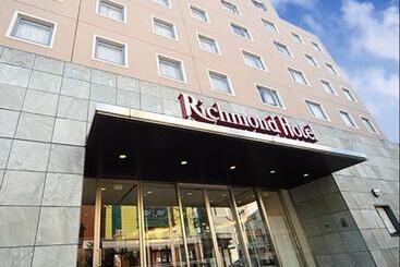 Richmond Hotel Yokohama Bashamichi