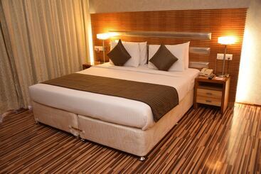 فندق St Laurn The Spiritual Resort