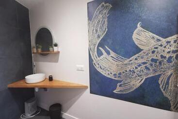 تختخواب و صبحانه Villa Nc30 , Chambres Privatives Deluxe