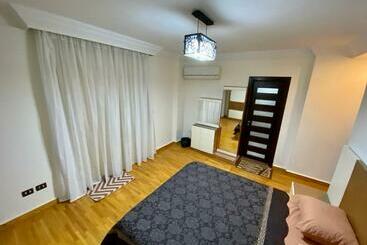 شقة فندقية Golden House Men Only