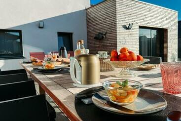 住宿加早餐  Chambres D Hôtes Ty Embruns