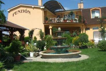 بنسيون Penzion Lea