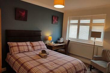 펜션 Room In Guest Room   Apple House Wembley