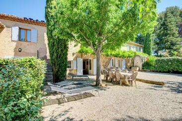 Bed and Breakfast Les Logis Du Perussier