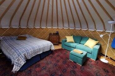 فندق Dragon Orchard Retreat