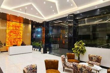 فندق Sunita Elite