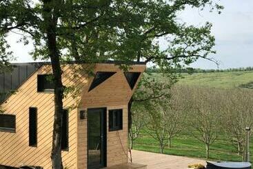 住宿加早餐 Tiny House Et Bain Nordique à La Ferme