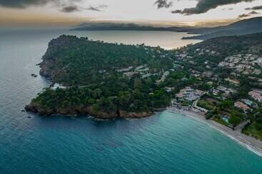 هتل Akwabay   Les Villas Du Cap