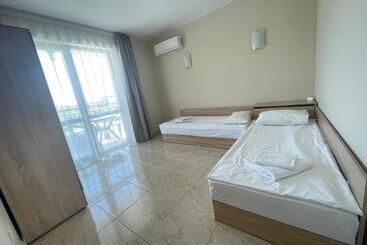 Sea Dreams Apartment