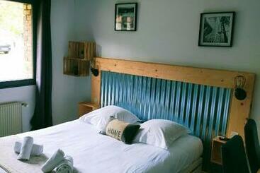 ホテル Hôtel Restaurant L’éolienne